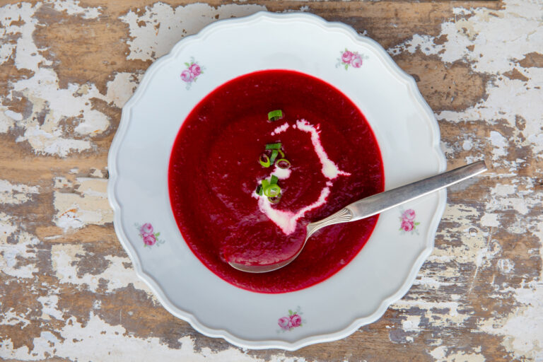 Ach Du rotes Rübchen! – Ira Schneider